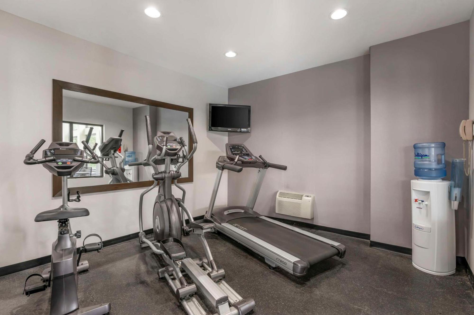 Best Western Suites Columbus Esterno foto