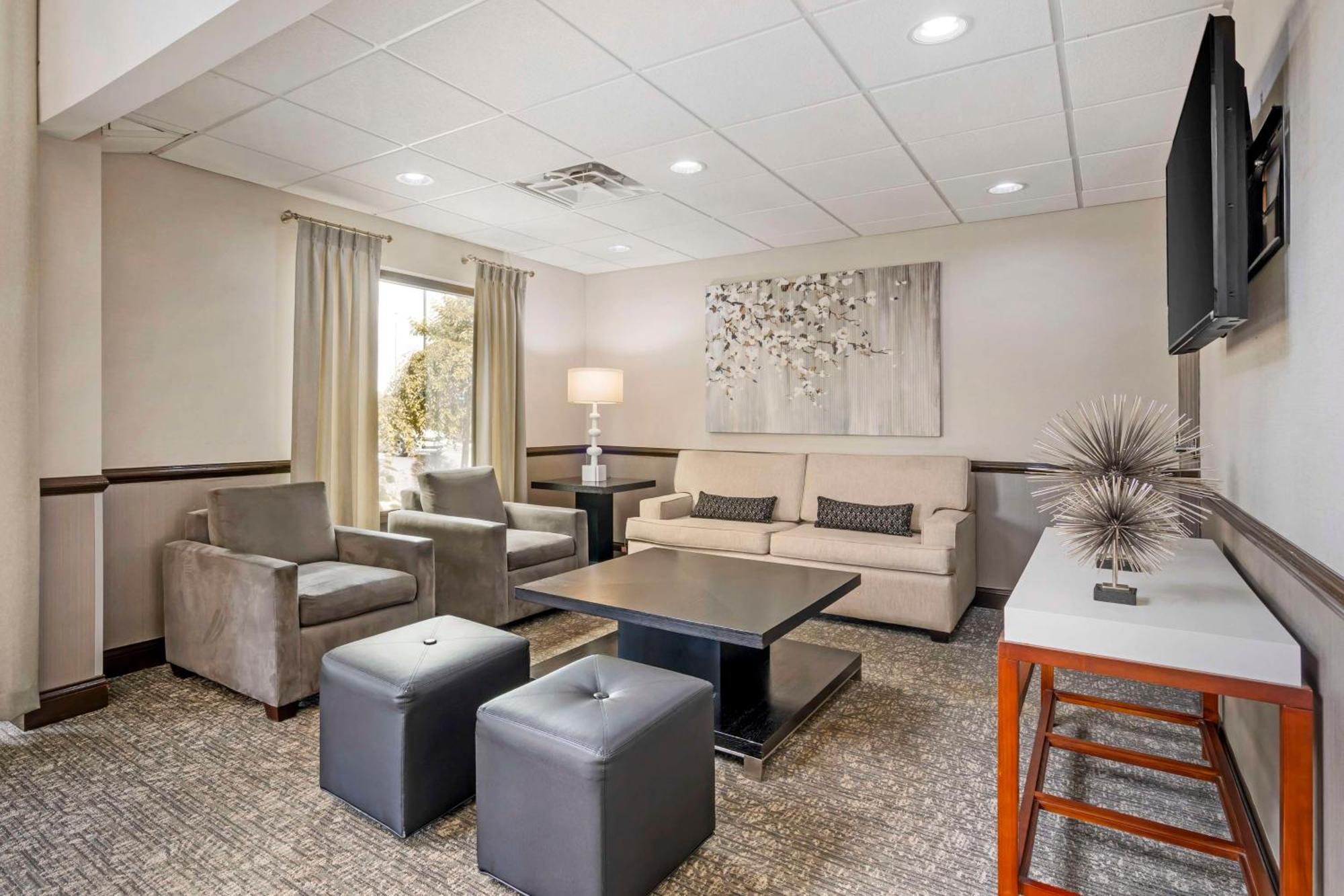 Best Western Suites Columbus Esterno foto