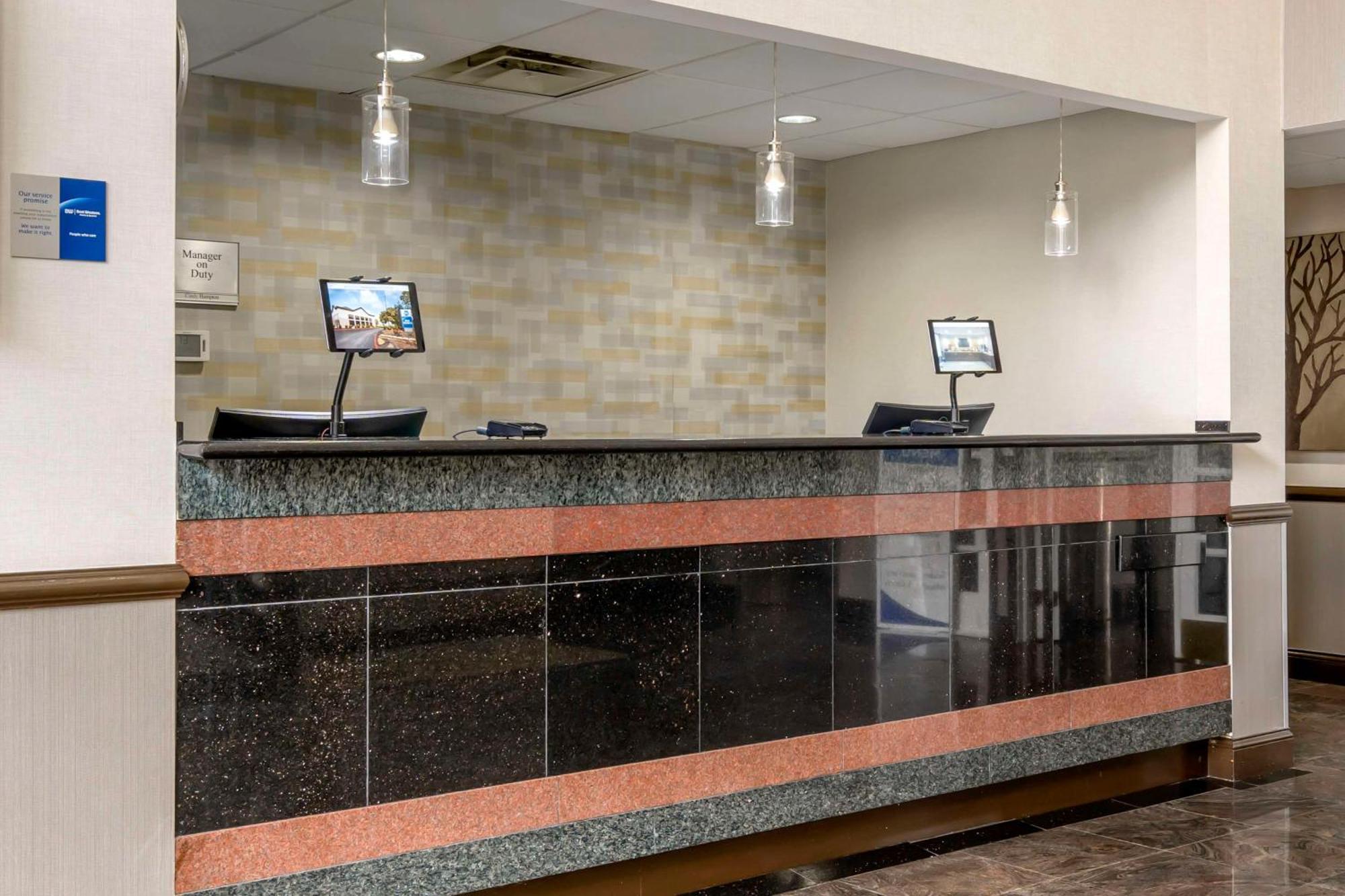 Best Western Suites Columbus Esterno foto