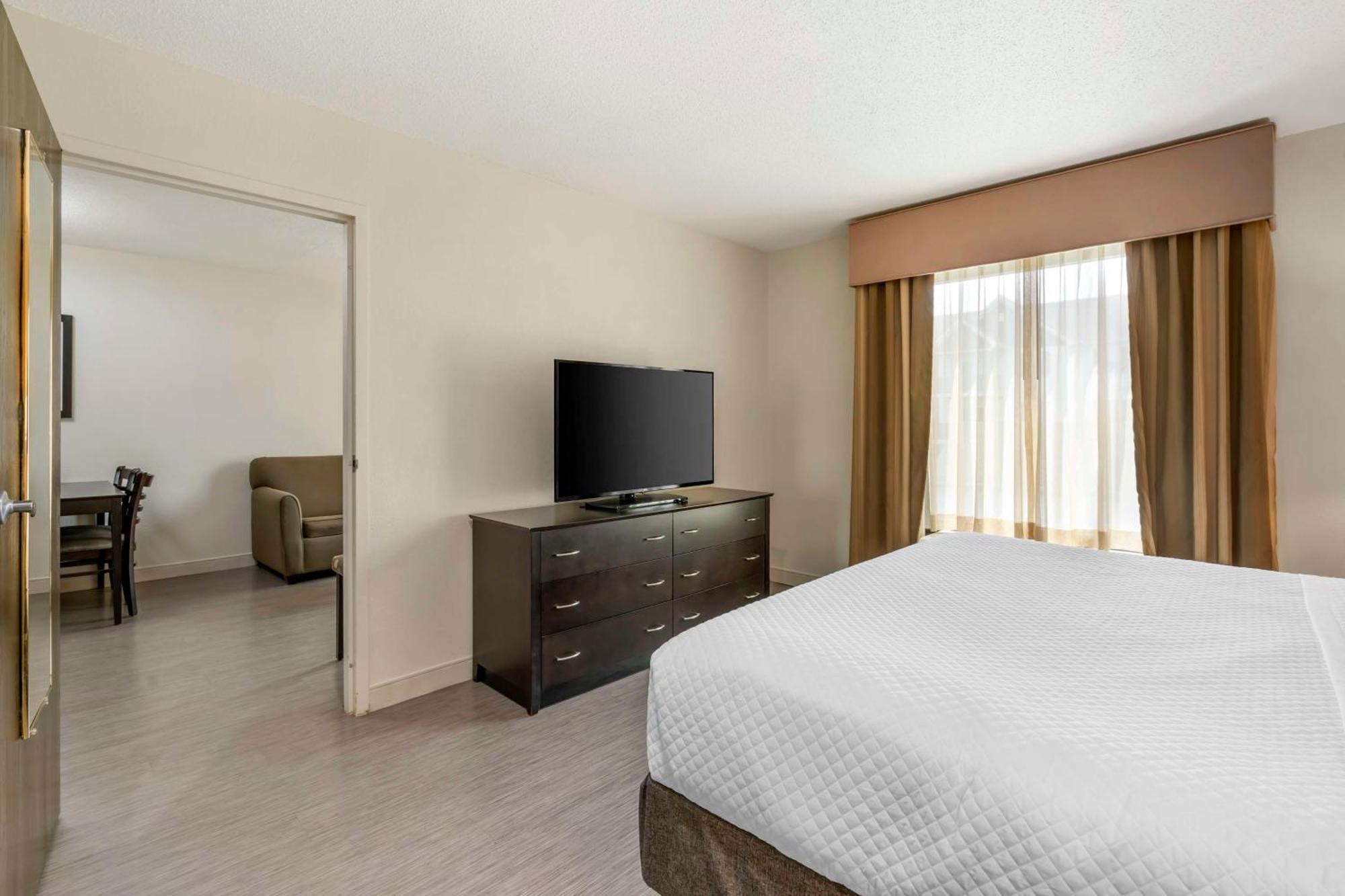 Best Western Suites Columbus Esterno foto