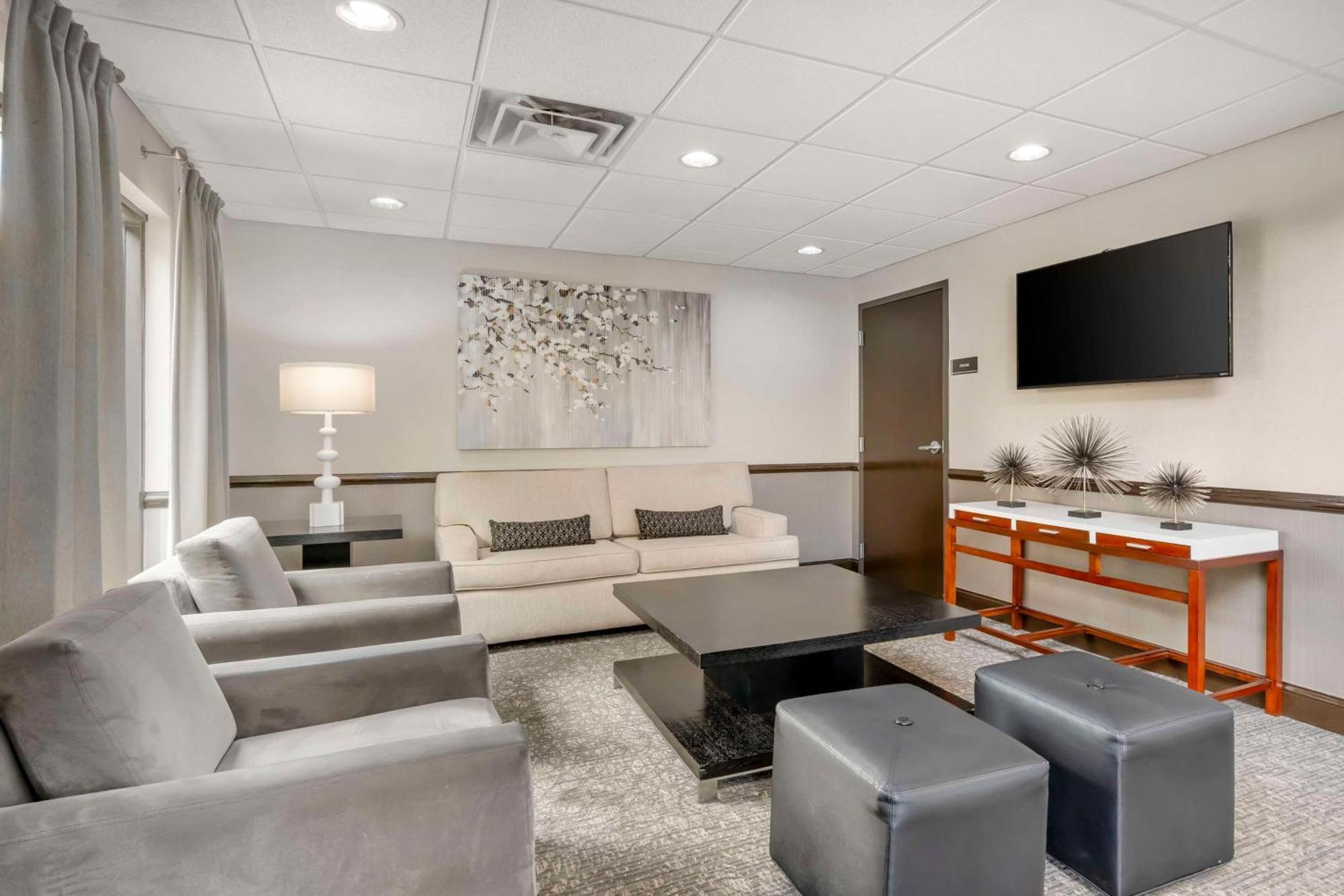 Best Western Suites Columbus Esterno foto