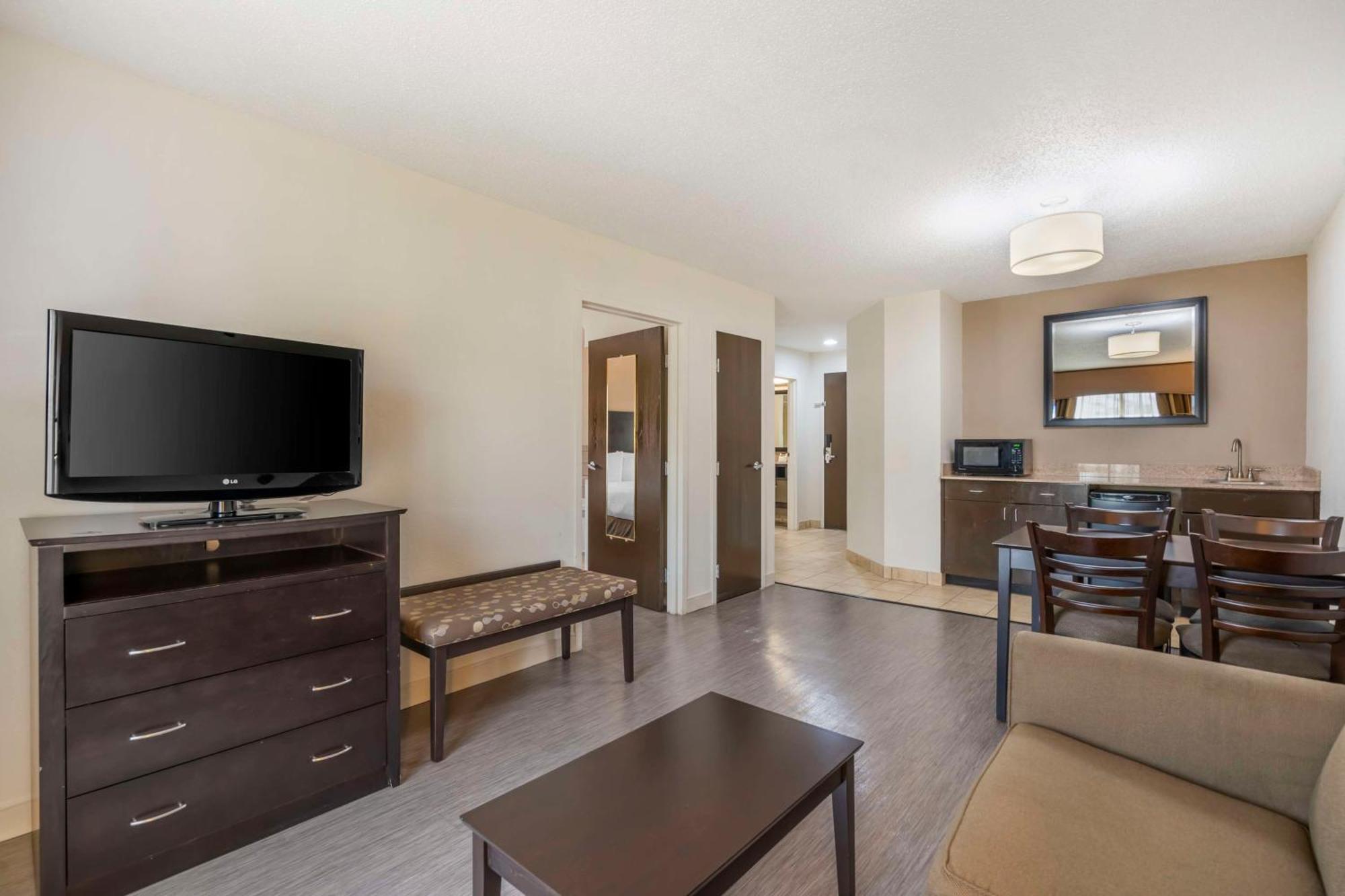 Best Western Suites Columbus Esterno foto